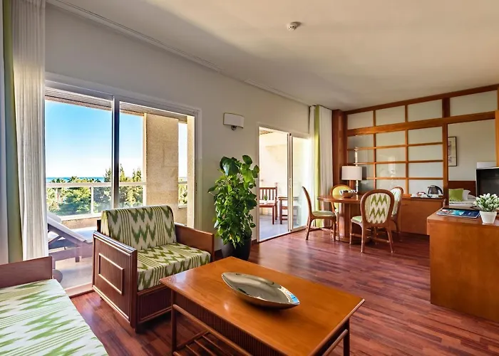 Estival Park Silmar 4* La Pineda